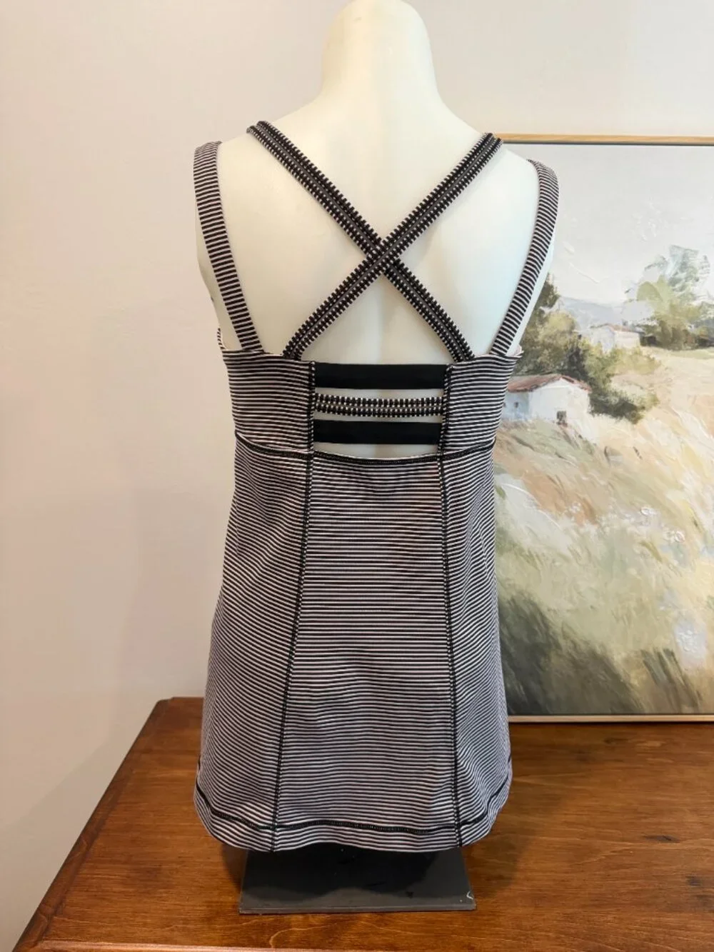 Lululemon women's active top size 12 - Built in Bra with light removable pads